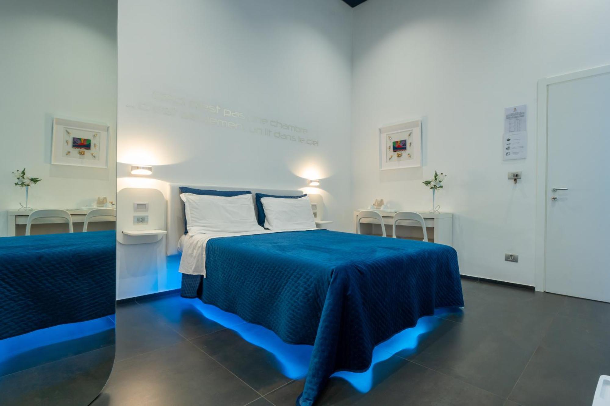 Skyhouse Chiatamone Panzió Nápoly Kültér fotó