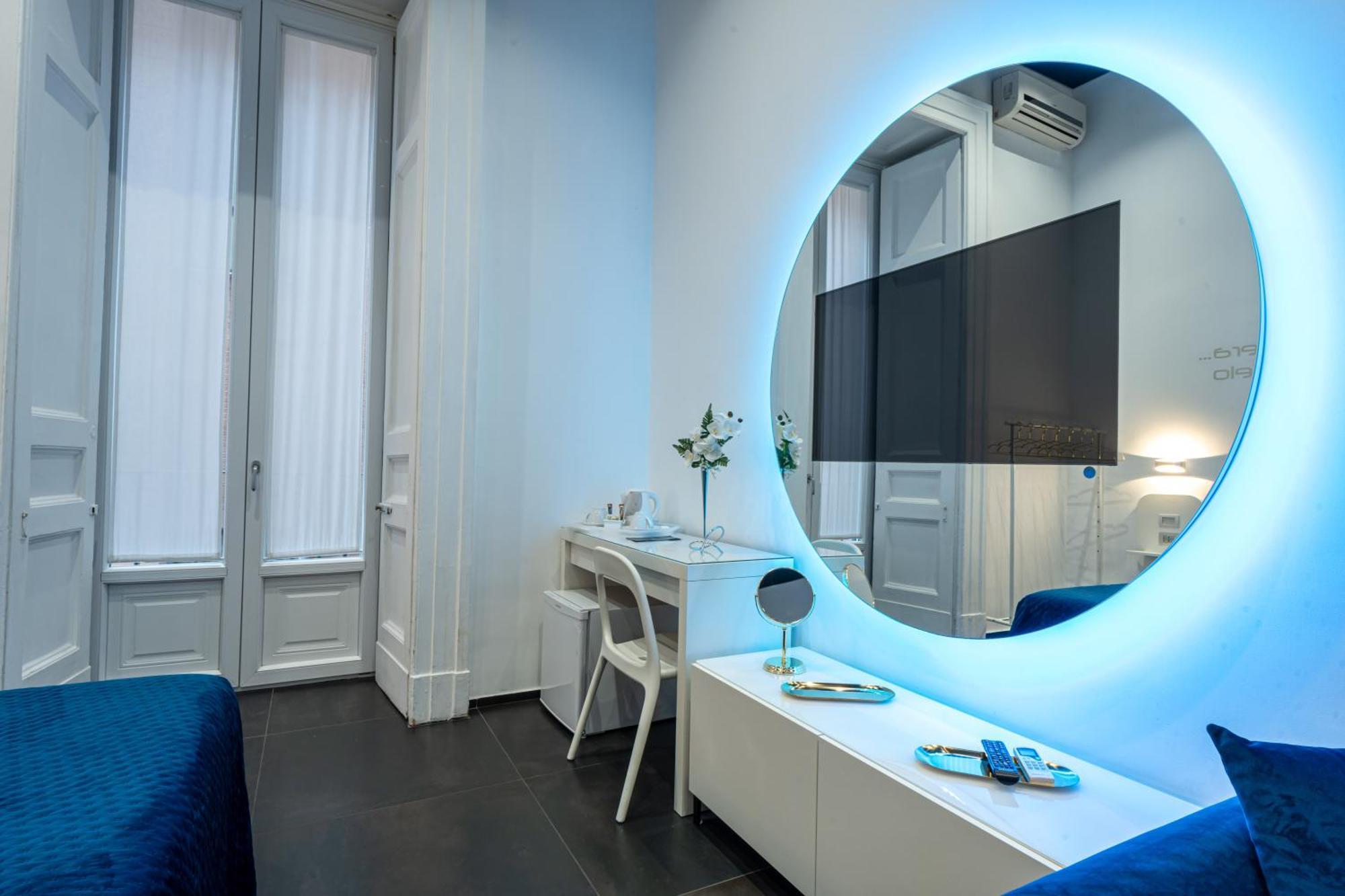 Skyhouse Chiatamone Panzió Nápoly Kültér fotó