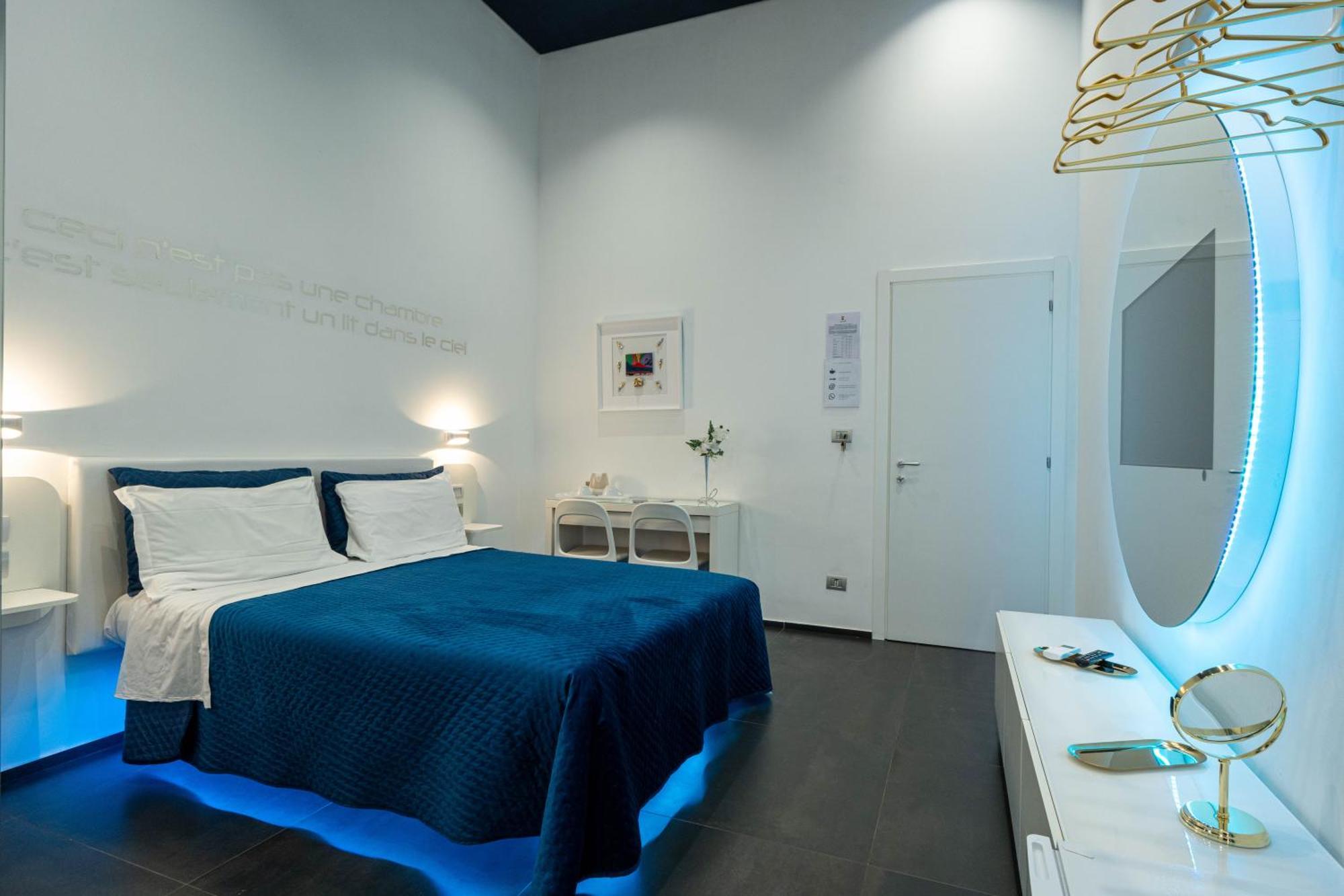 Skyhouse Chiatamone Panzió Nápoly Kültér fotó